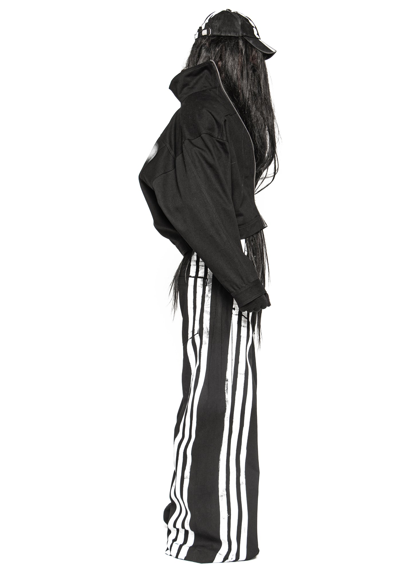 STAIN BLACK JACKET