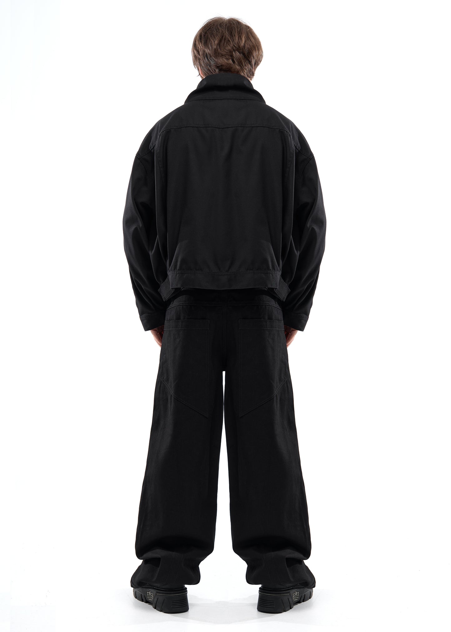 BLACK JEANS