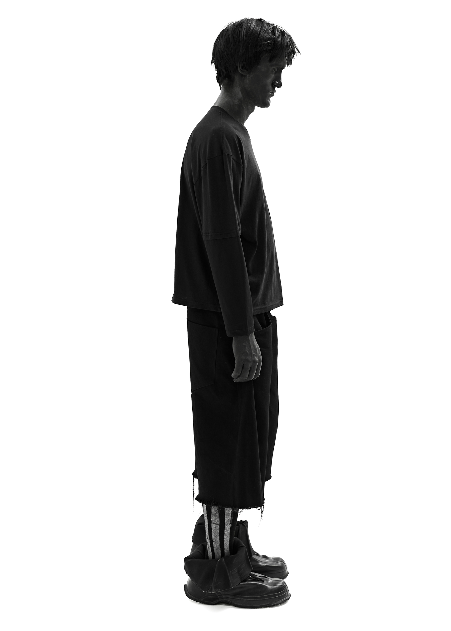 PUSHA BLACK LONG-SLEEVED T-SHIRT