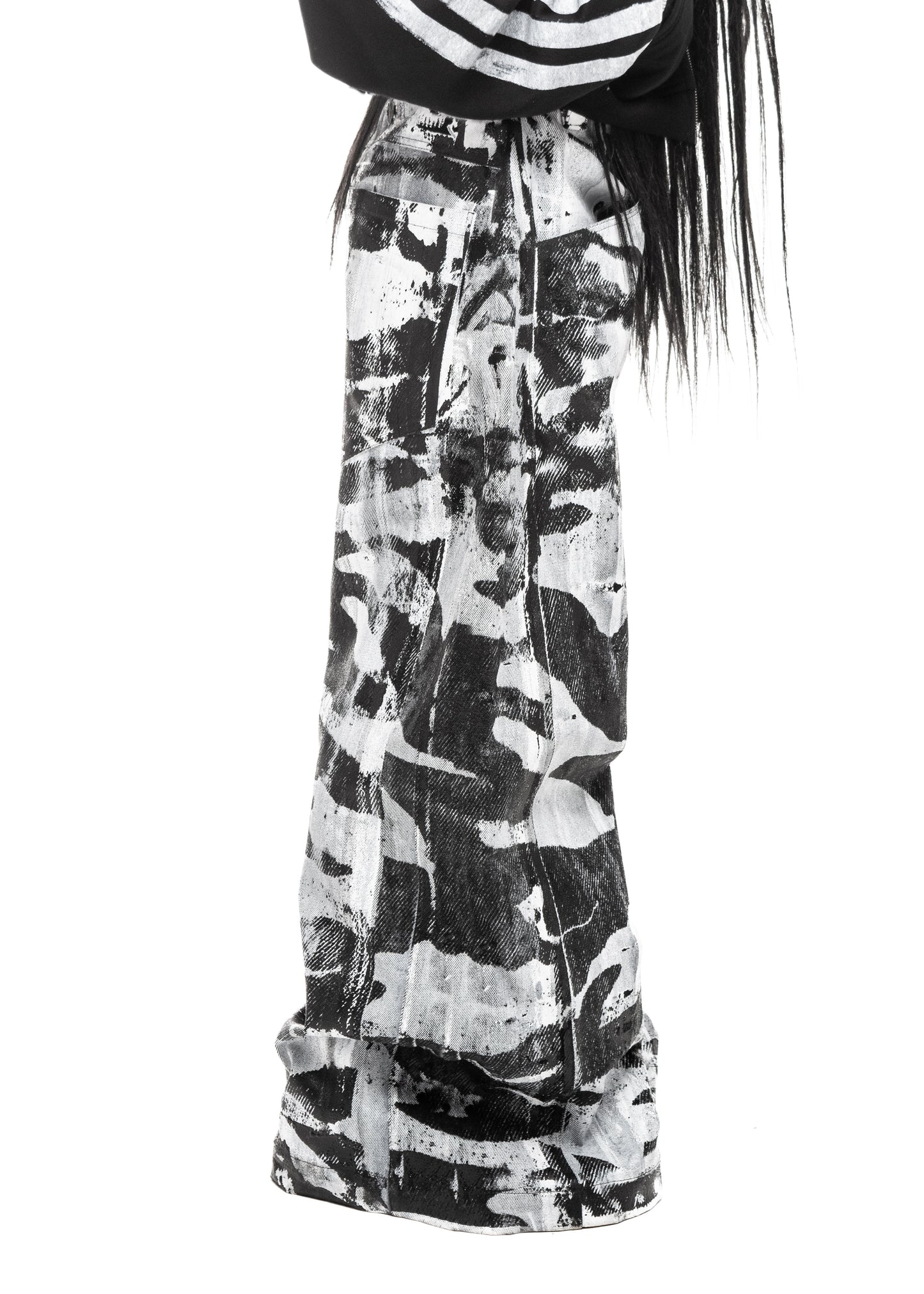 CAMO WAXED WHITE JEANS