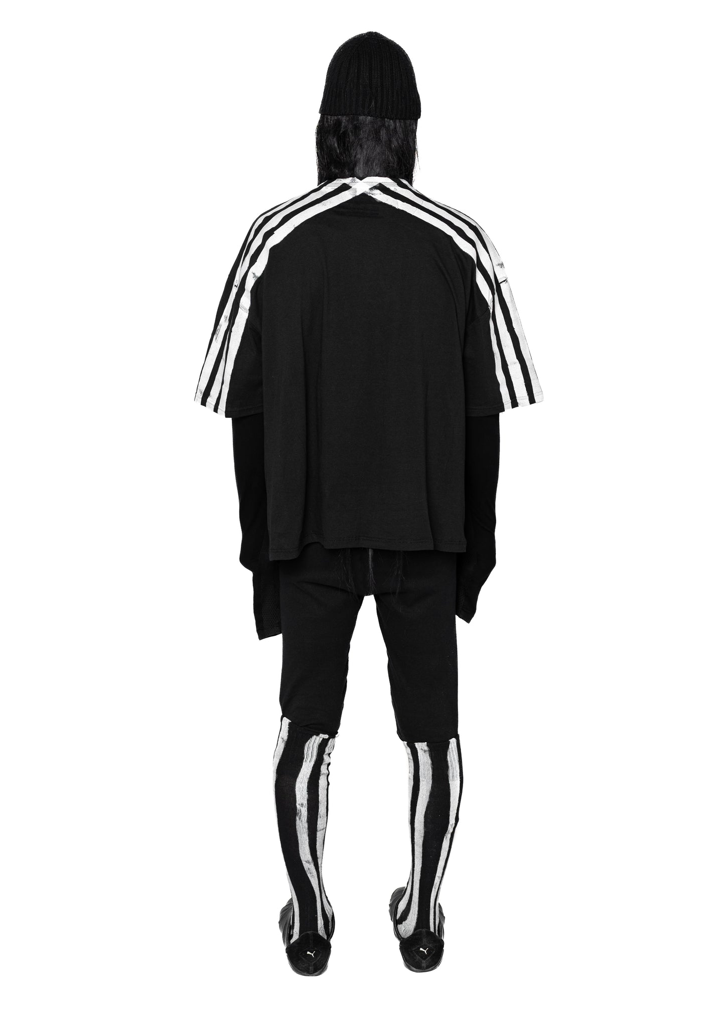 STRIPES BLACK T-SHIRT