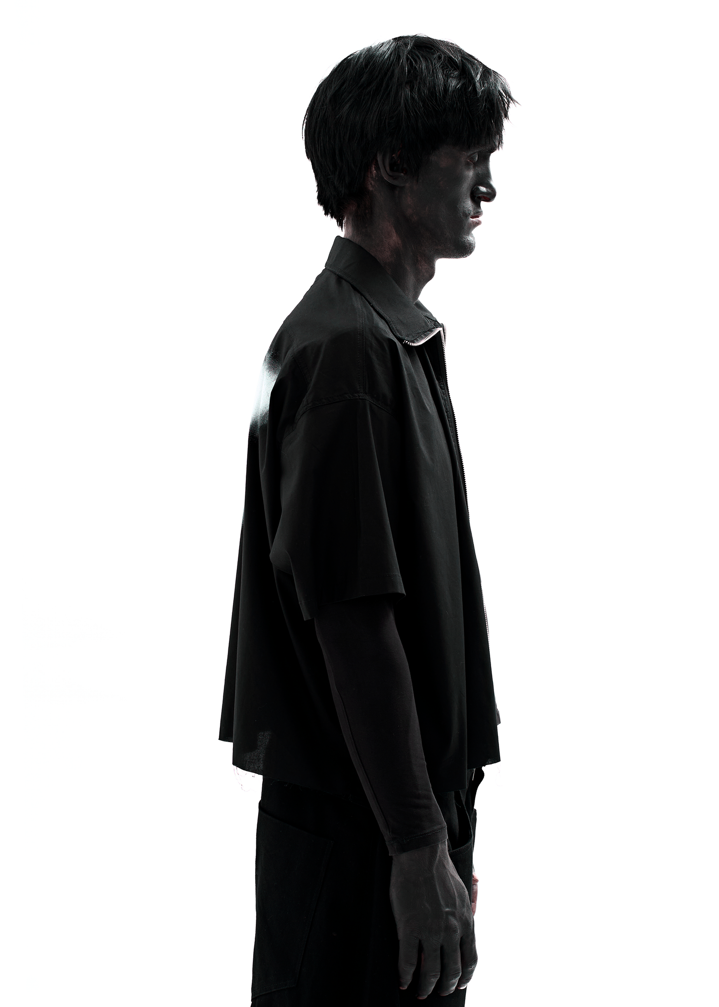 STAIN BLACK ZIP SHIRT