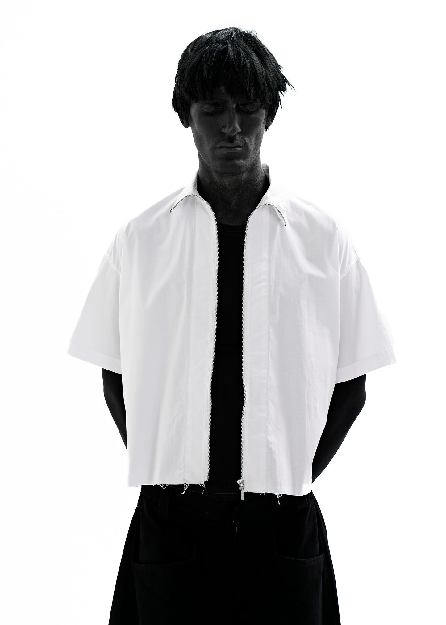 WHITE ZIP SHIRT