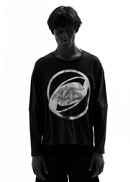 MARKET BLACK LONG-SLEEVED T-SHIRT