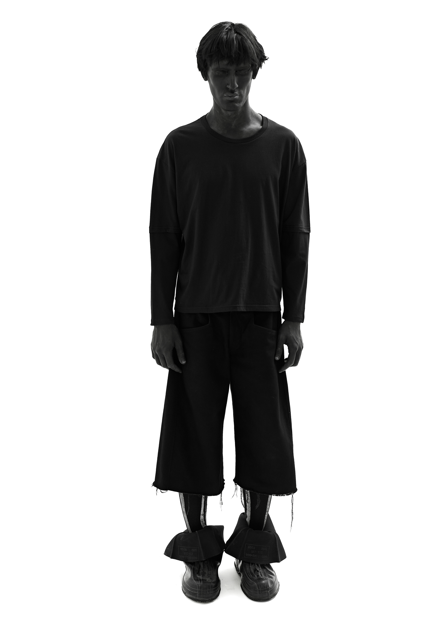 PUSHA BLACK LONG-SLEEVED T-SHIRT