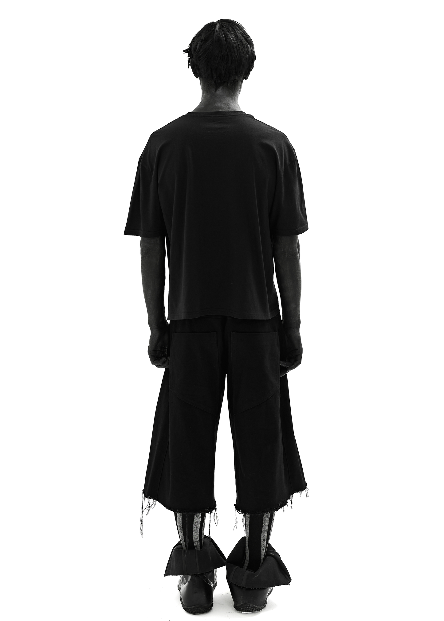 MARKET BLACK T-SHIRT