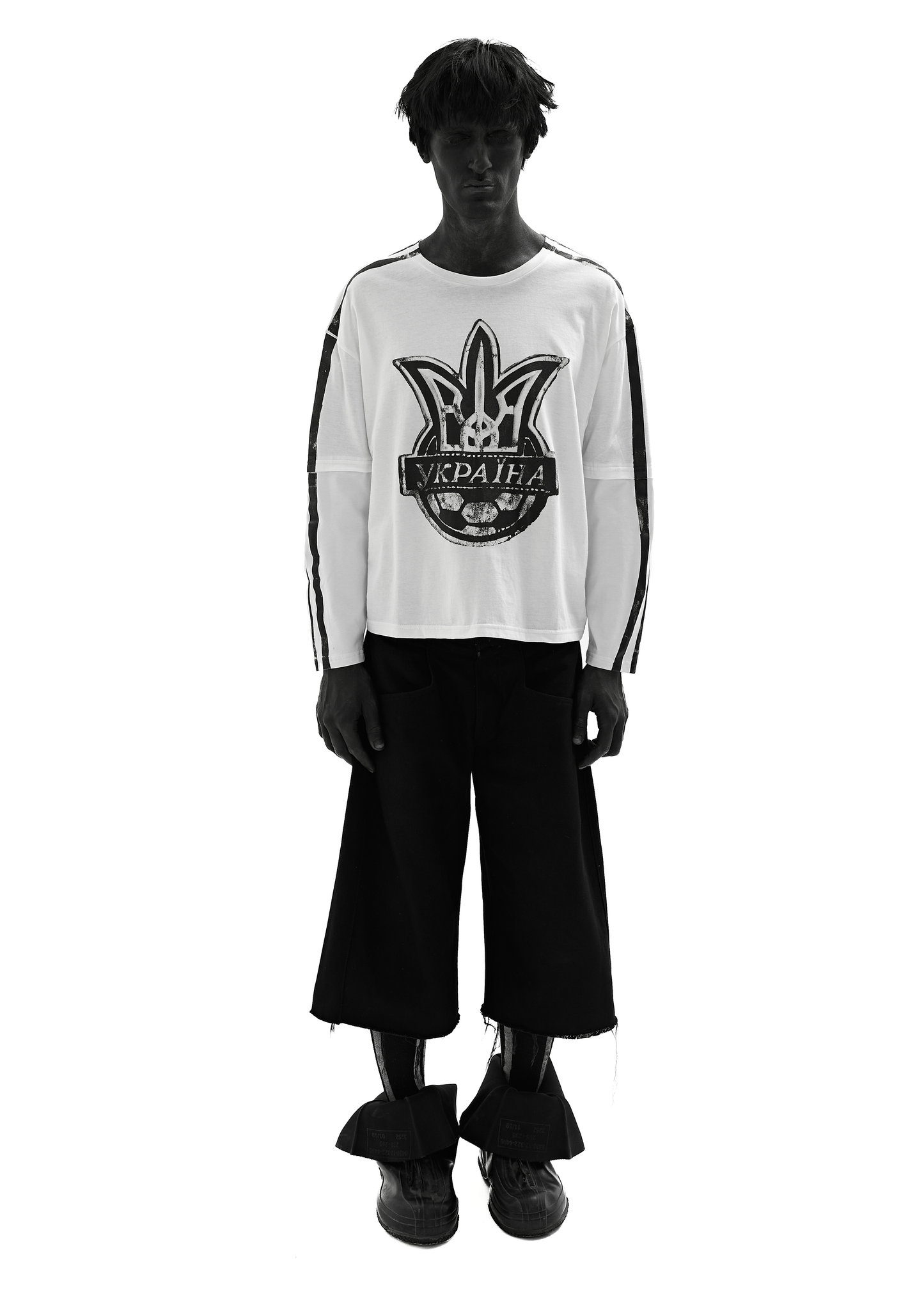 STRIPES WHITE LONG-SLEEVED T-SHIRT