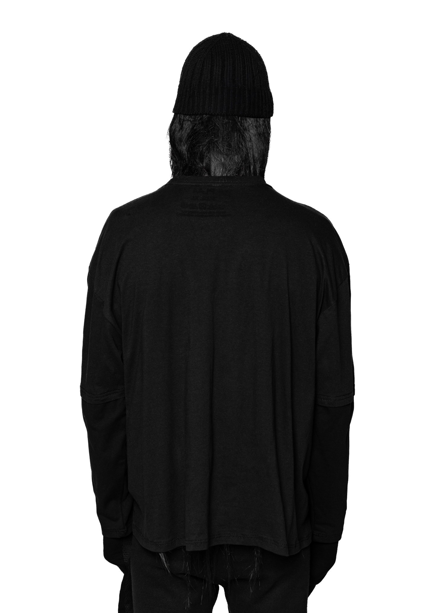 STAIN BLACK LONG-SLEEVED T-SHIRT