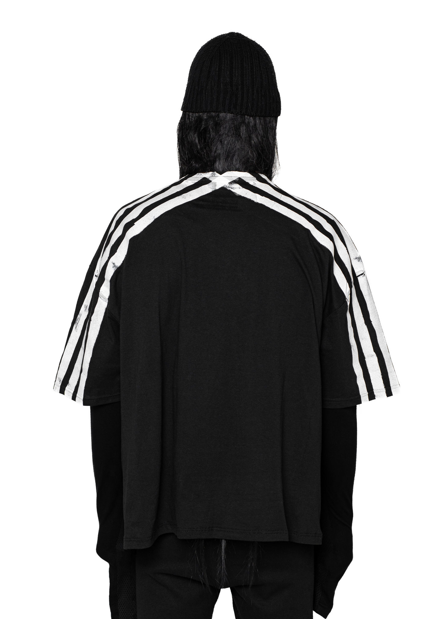 STRIPES BLACK T-SHIRT