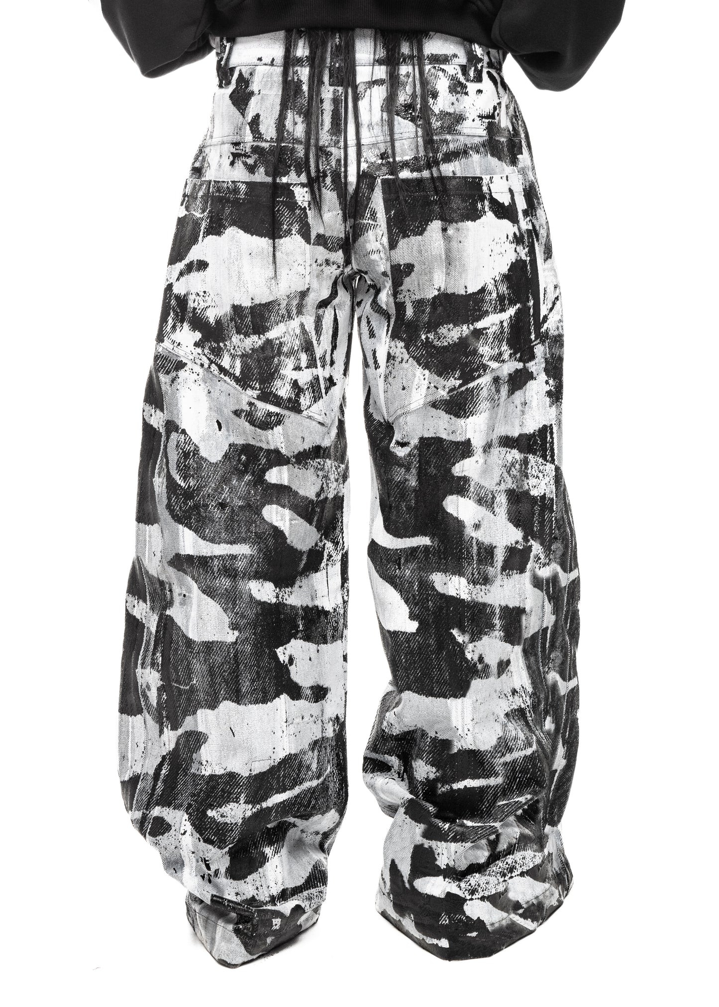 CAMO WAXED WHITE JEANS