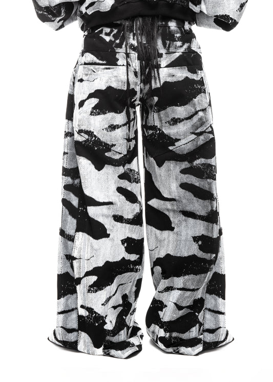 CAMO BLACK JEANS